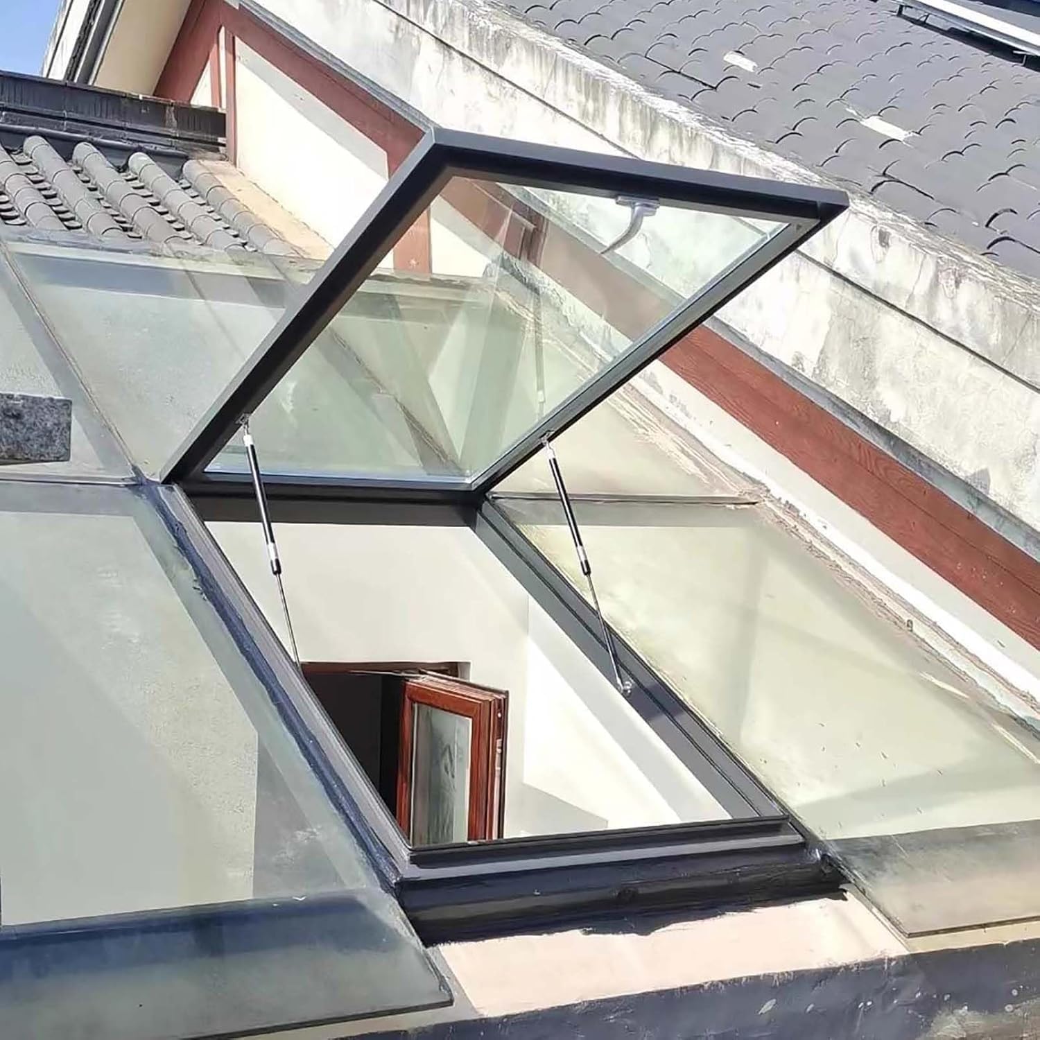 buy roof skylight window,best skylight window for attic,skylight window pros cons,should I buy a roof skylight,tempered glass skylight vs alternatives,roof skylight worth buying - detailed features and technical specifications