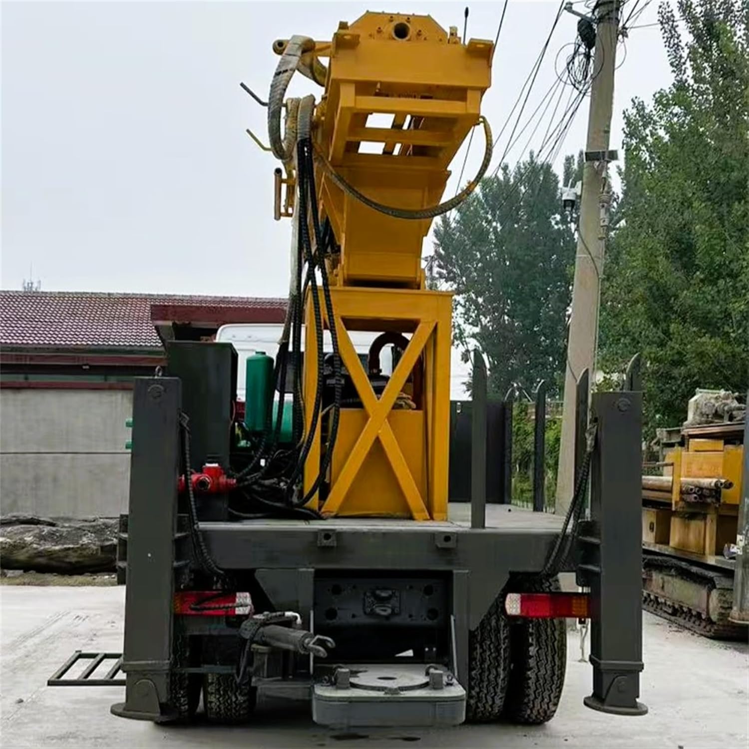 buy truck mounted water well drilling rig,truck mounted drilling machine pros cons,best mobile well drill rig,should I buy a truck mounted borehole rig,geological exploration drilling equipment worth it,heavy duty water well rig vs alternatives unboxing and complete package contents